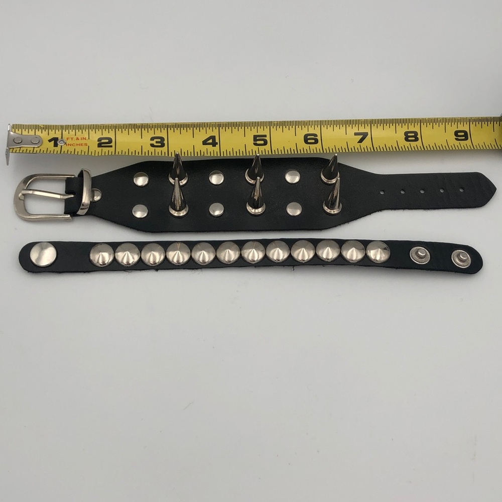 Mens Bracelet Set of 2 New Black Silver-tone Studded And Spikes - Picture 4 of 7